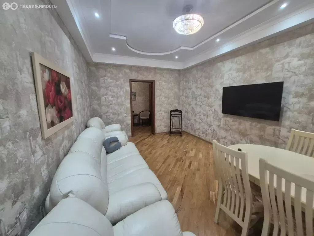 2-комнатная квартира: Дербент, улица Сальмана, 49 (75 м) - Фото 2