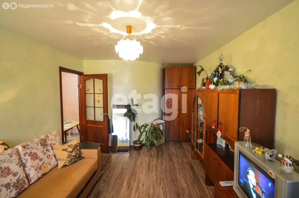 2-комнатная квартира: Севастополь, улица Маршала Крылова, 15 (42.8 м) - Фото 1