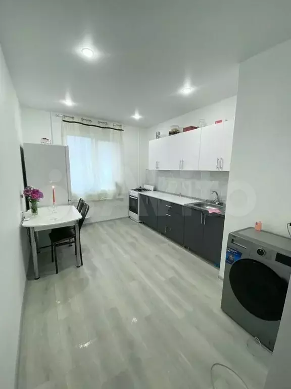 2-к. квартира, 50 м, 6/9 эт. - Фото 0