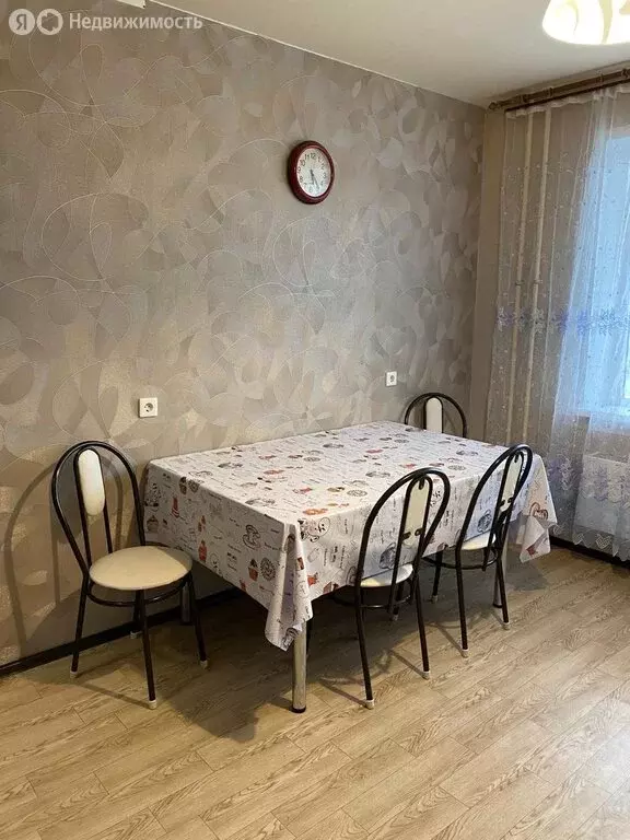 3-комнатная квартира: Новосибирск, улица Титова, 252 (72.3 м) - Фото 1
