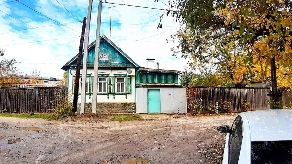 Дом в Волгоградская область, Волгоград Усть-Бузулукская ул. (77 м) - Фото 1