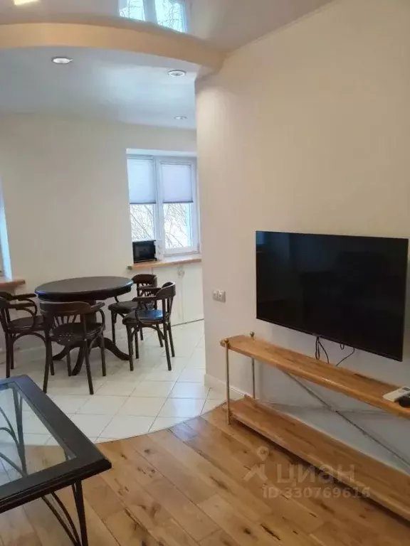 3-к кв. Башкортостан, Уфа ул. Белякова, 32 (57.0 м) - Фото 2