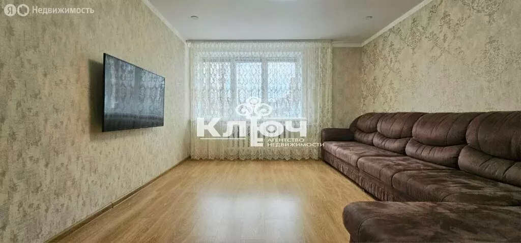 4-комнатная квартира: Стерлитамак, Коммунистическая улица, 96 (76.4 м) - Фото 0
