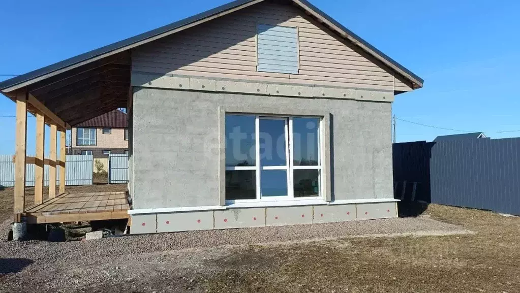 Дом в Свердловская область, Каменский муниципальный округ, с. ... - Фото 1