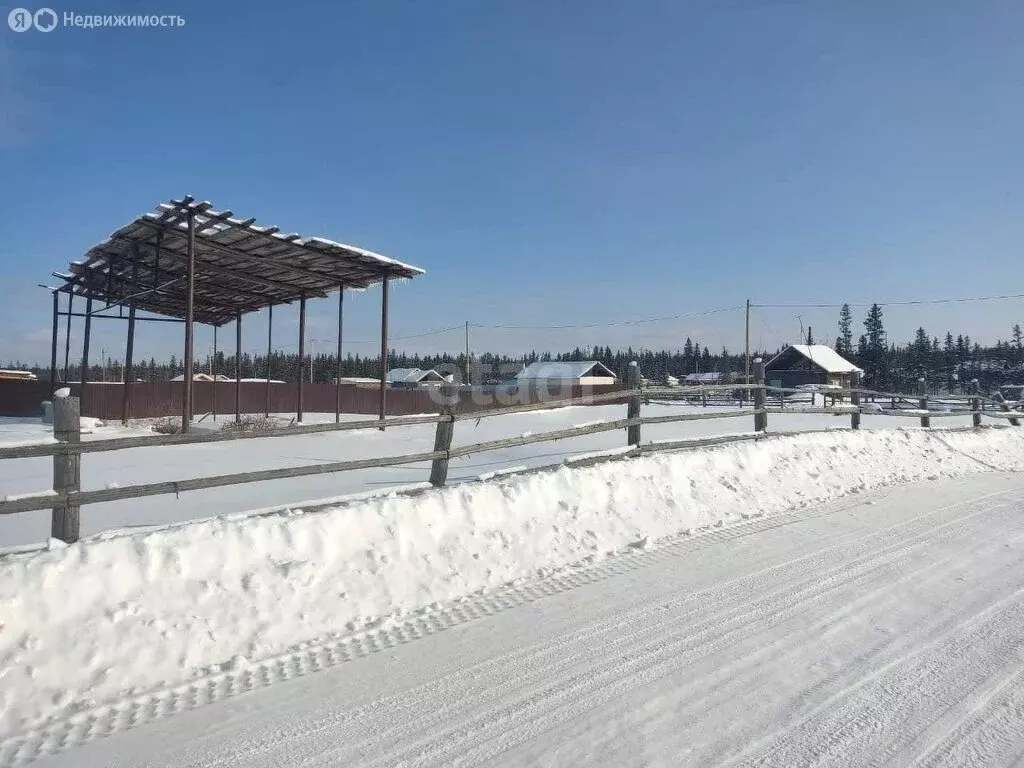 Участок в Республика Саха (Якутия), Мегино-Кангаласский улус, село ... - Фото 0