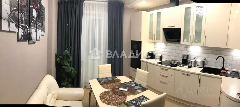 3-к кв. Московская область, Люберцы городской округ, Мирный пгт ул. ... - Фото 1