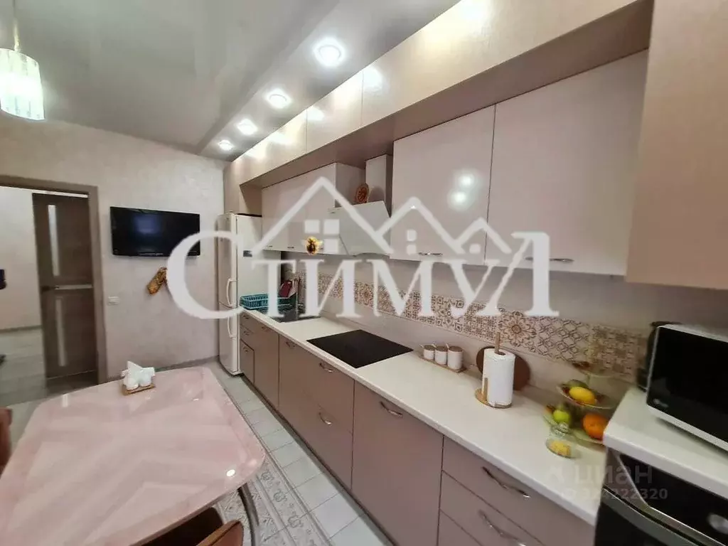 2-к кв. Хакасия, Черногорск ул. Генерала Тихонова, 4В (56.0 м) - Фото 2