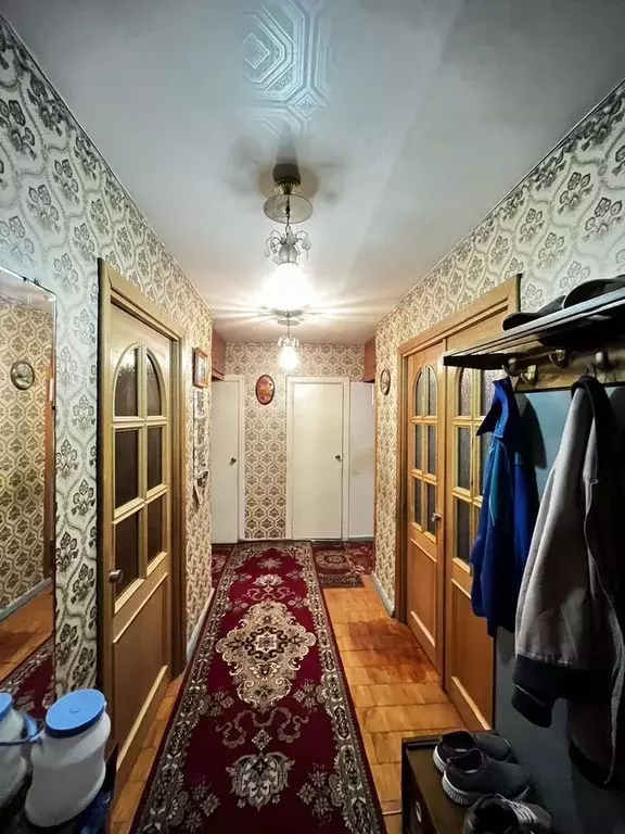 3-к кв. Ленинградская область, Сосновый Бор Солнечная ул., 43 (57.0 м) - Фото 1