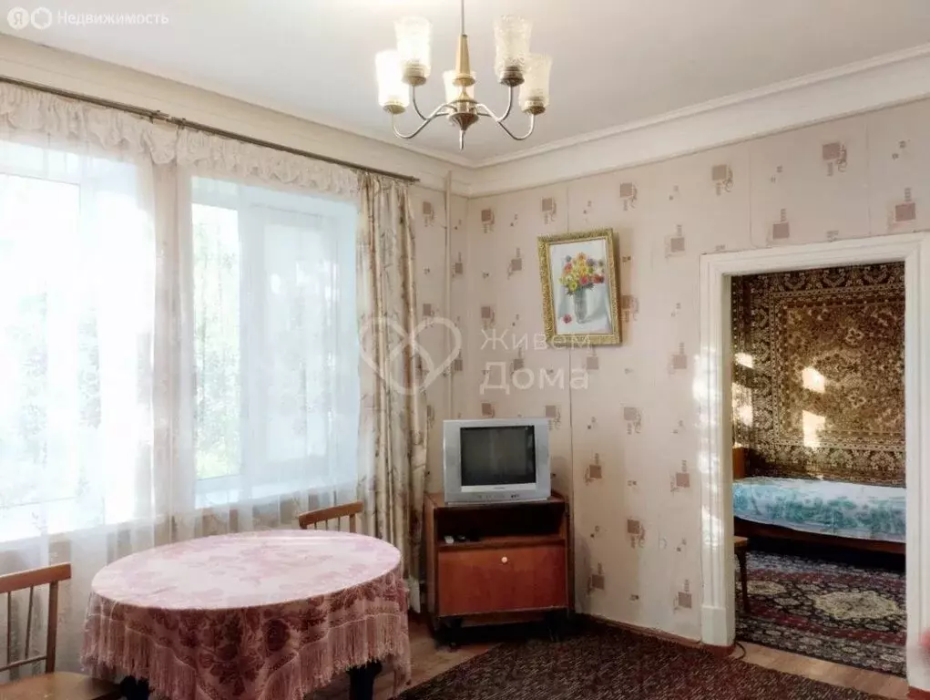 3-комнатная квартира: Волжский, Волгодонская улица, 13 (62.3 м) - Фото 0