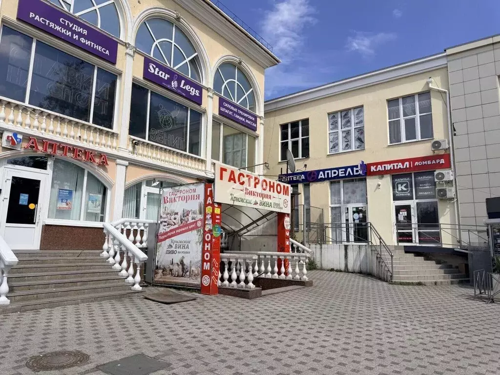 Помещение свободного назначения в Севастополь просп. Октябрьской ... - Фото 1