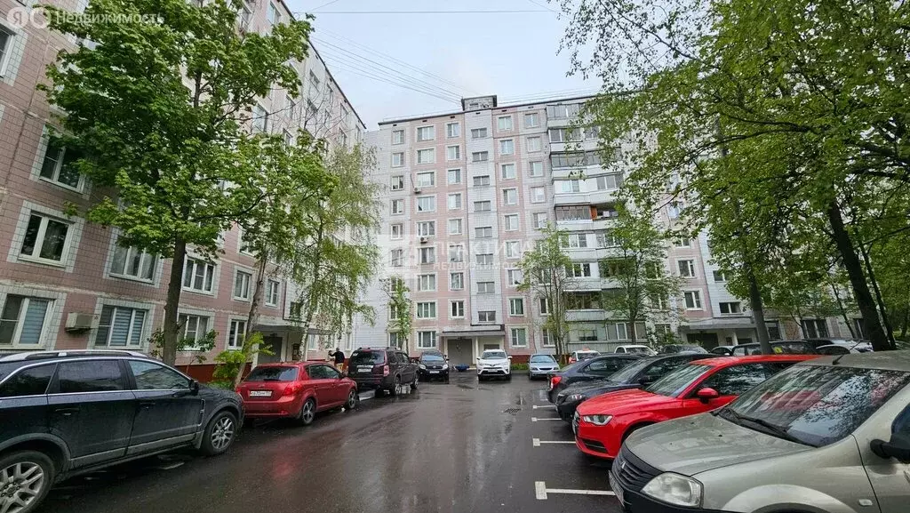 4-комнатная квартира: Москва, Соловьиный проезд, 8 (63 м) - Фото 0
