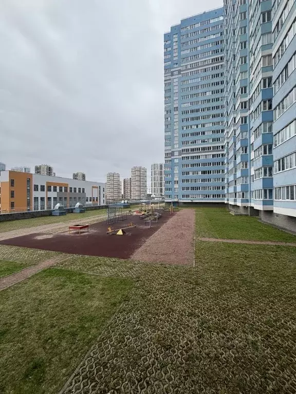 Студия Санкт-Петербург пос. Парголово, Заречная ул., 17 (27.9 м) - Фото 1