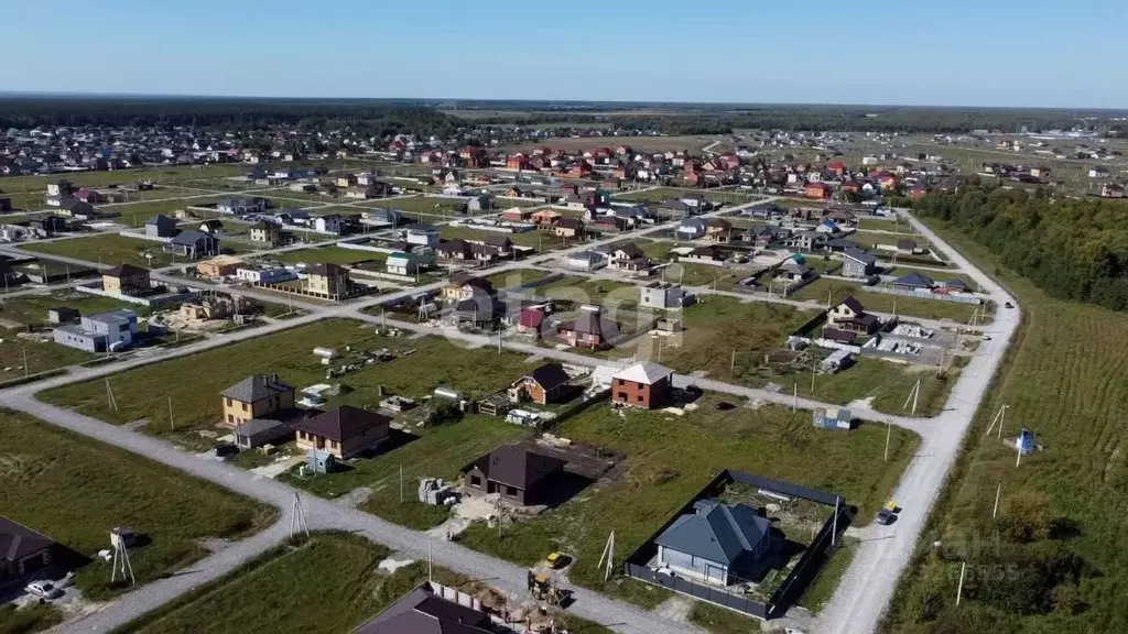 Участок в Тюменская область, Тюменский муниципальный округ, д. ... - Фото 2