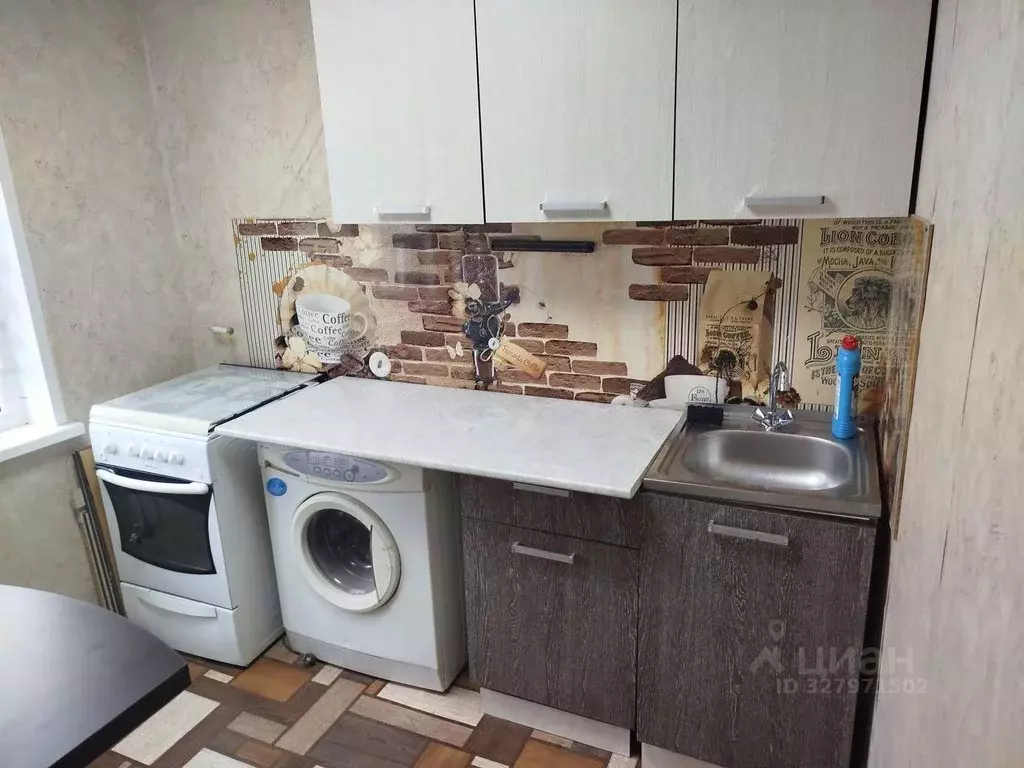 1-к кв. Удмуртия, Ижевск ул. Воровского, 120 (51.0 м) - Фото 1