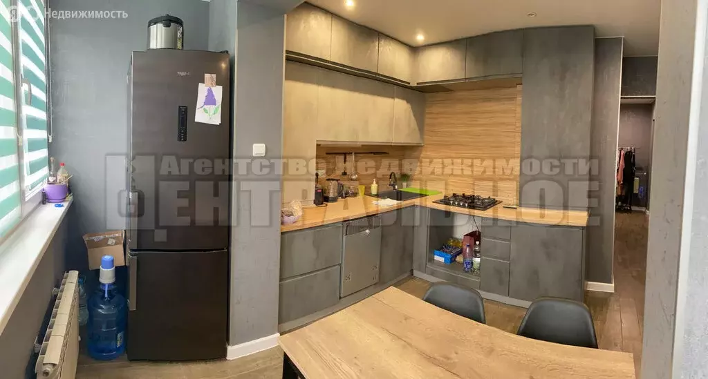 2-комнатная квартира: Смоленск, Звёздная улица, 2А (60 м) - Фото 1