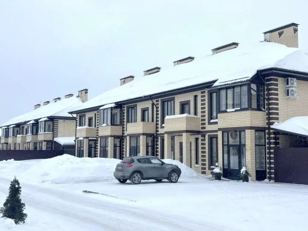 Таунхаус в Тверская область, Калининский муниципальный округ, д. ... - Фото 1