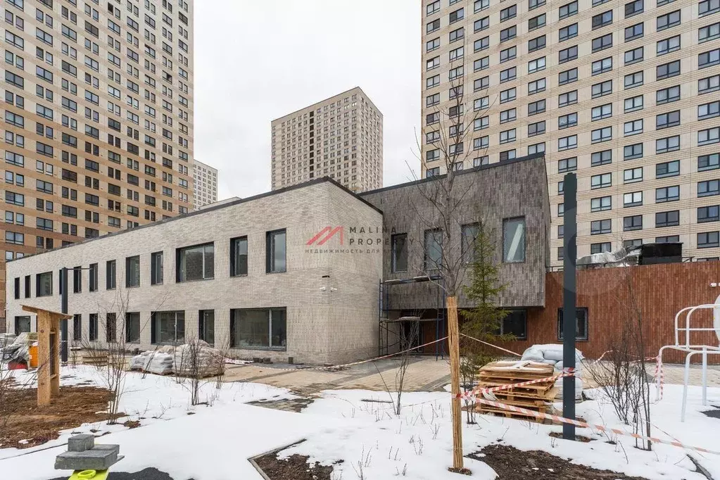 Продажа здания с арендатором в ЖК Кронштадтский 9 - Фото 1