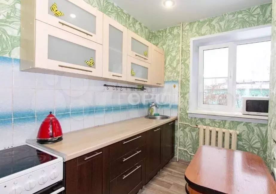 3-к. квартира, 60 м, 3/9 эт. - Фото 0