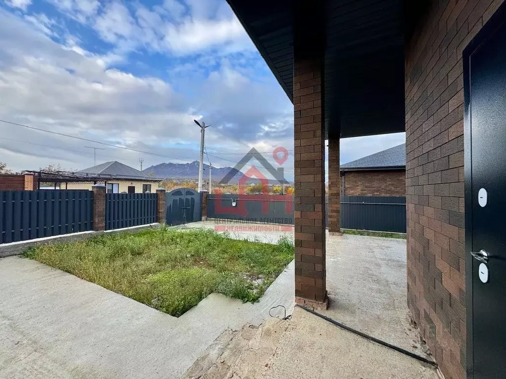 Дом в Ставропольский край, Железноводск городской округ, пос. ... - Фото 1