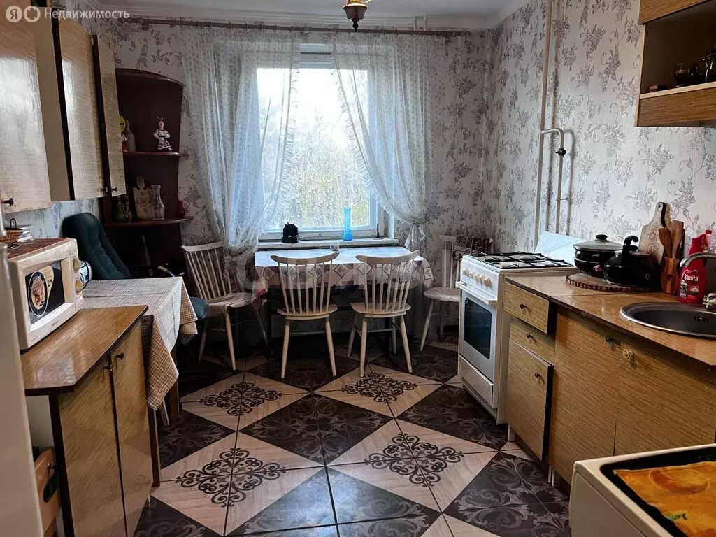 3-комнатная квартира: Тюмень, Ратная улица, 1 (70 м) - Фото 2