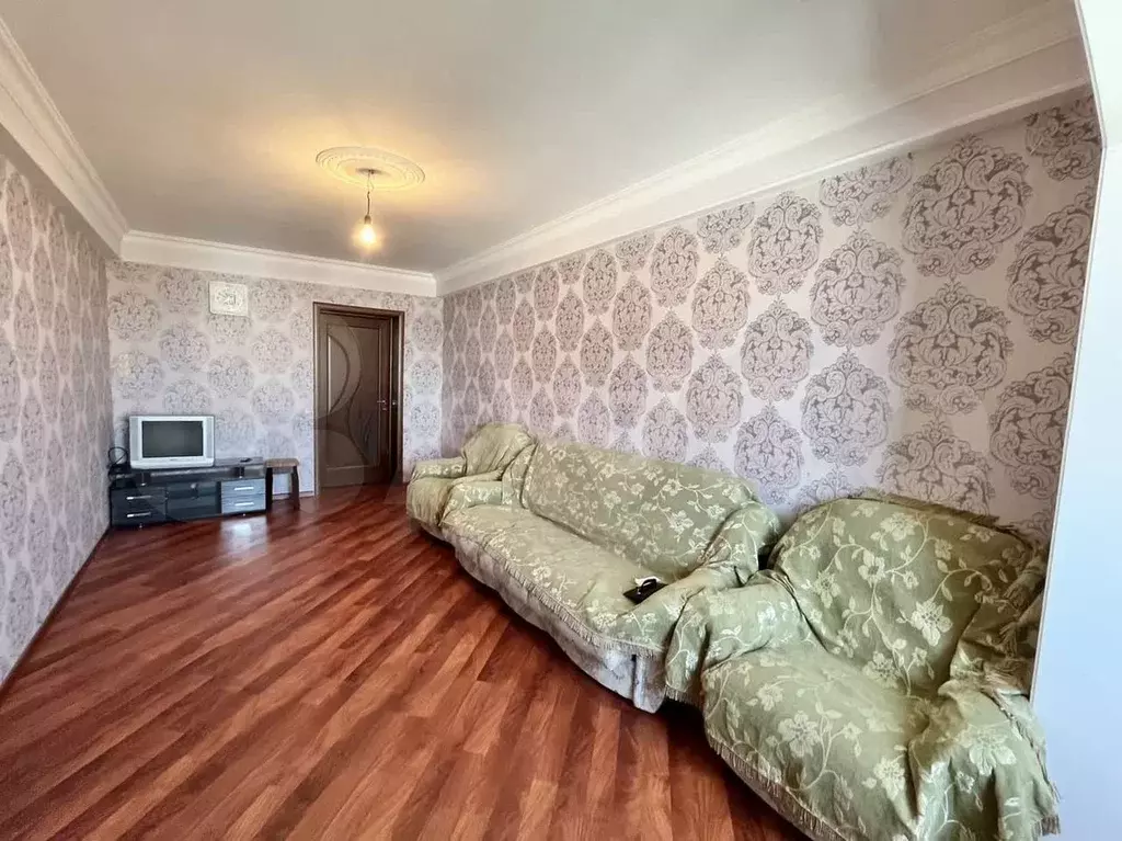 3-к. квартира, 70 м, 9/9 эт. - Фото 1