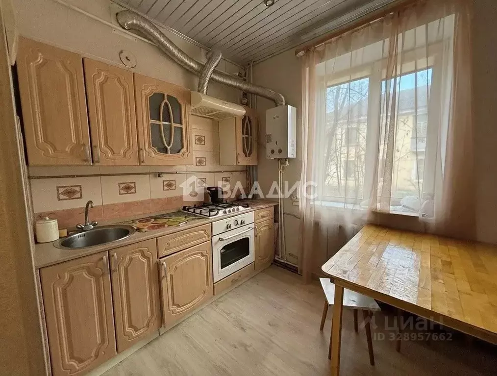 3-к кв. Калужская область, Калуга Телевизионная ул., 45 (58.2 м) - Фото 2