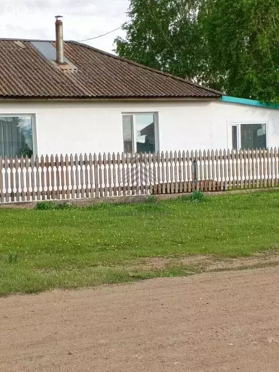 Дом в село Первомайское, улица Потылицына, 5 (85.5 м) - Фото 1