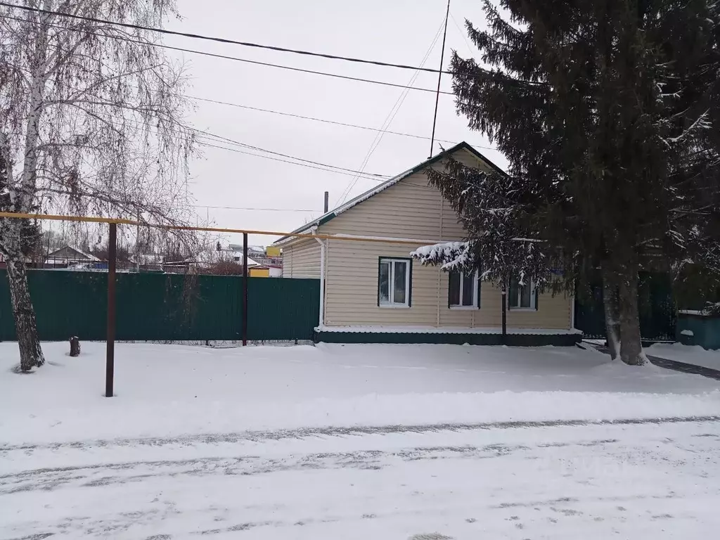 Дом в Омская область, Кормиловка рп ул. Горького, 94 (41 м) - Фото 1