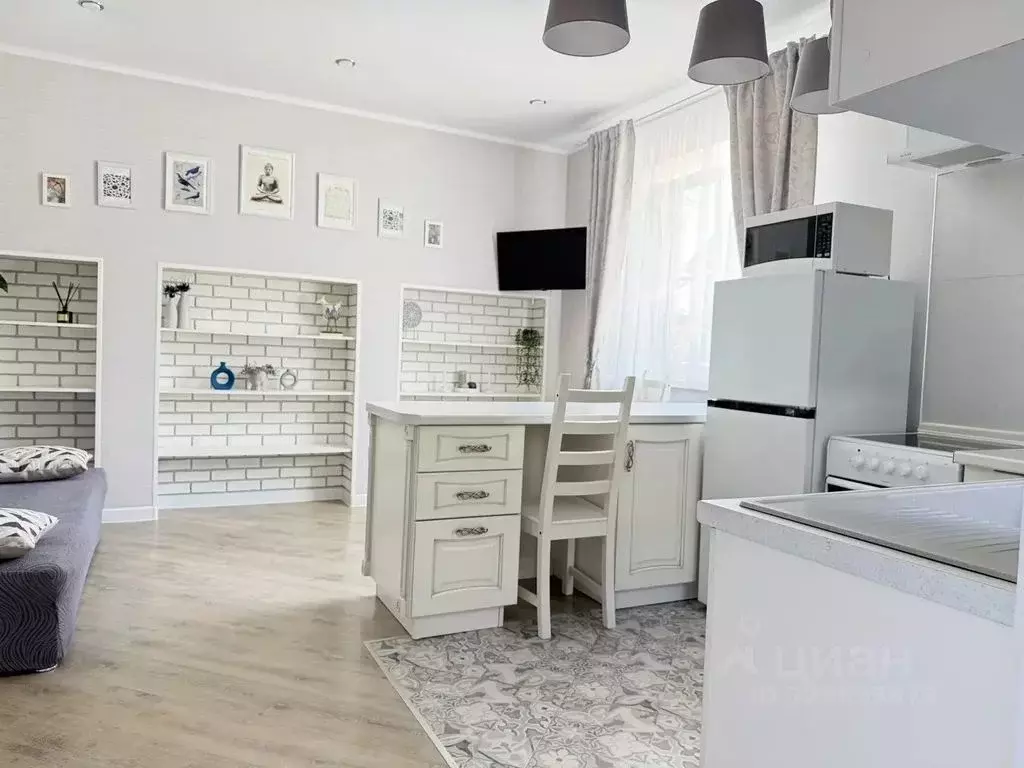 Студия Краснодарский край, Новороссийск ул. Леженина, 4 (35.0 м) - Фото 1