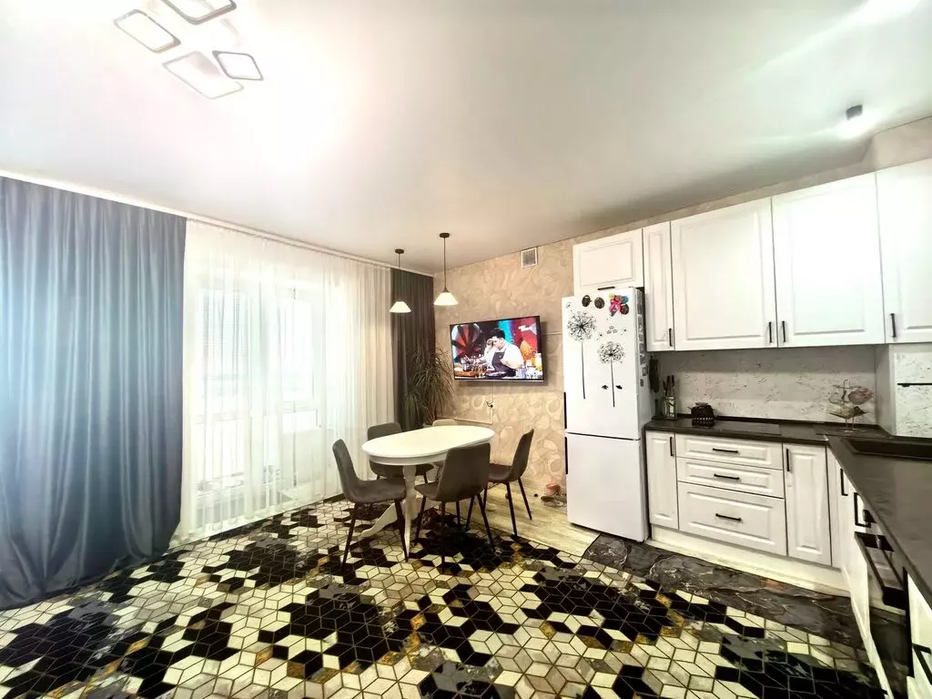 3-комнатная квартира: Стерлитамак, проспект Октября, 50 (72.4 м) - Фото 1