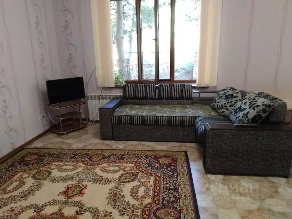 Комната Крым, Алушта городской округ, Партенит пгт ул. Солнечная, 13А - Фото 0