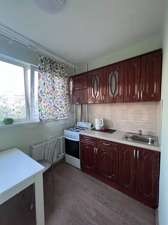 1-к. квартира, 32 м, 8/9 эт. - Фото 1