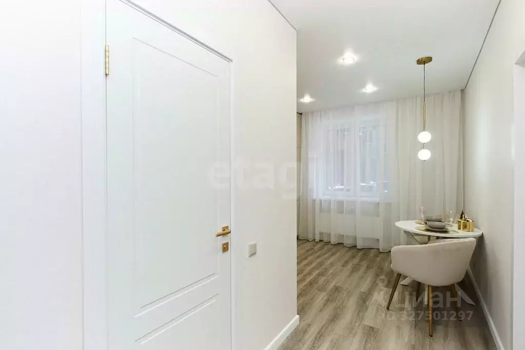 1-к кв. Тюменская область, Тюмень ул. Республики, 204к12 (30.4 м) - Фото 1