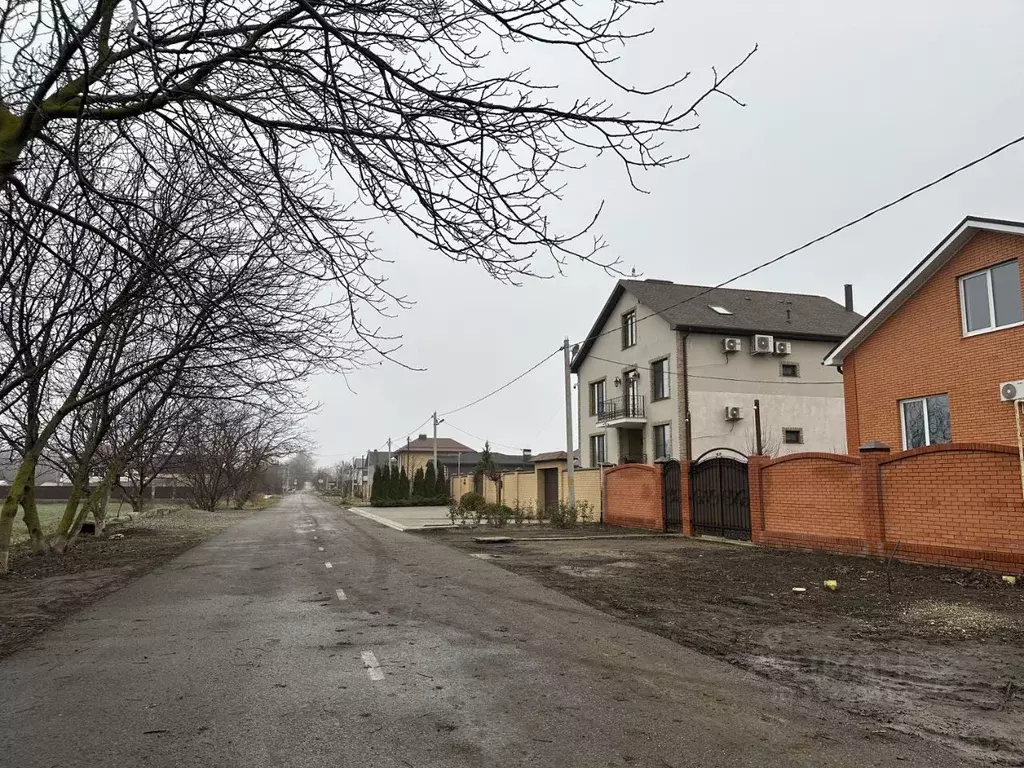Участок в Краснодарский край, Краснодар пос. Лазурный, ул. Кубанская ... - Фото 1