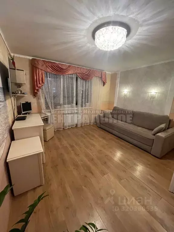 2-к кв. Смоленская область, Смоленск Краснинское ш., 6 (62.0 м) - Фото 0