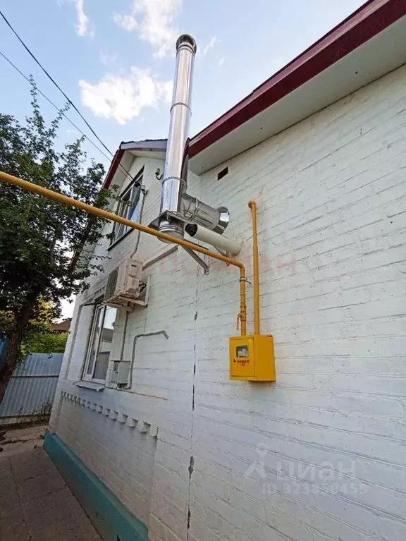 Дом в Ростовская область, Ростов-на-Дону 2-й Поклонный пер. (64 м) - Фото 1