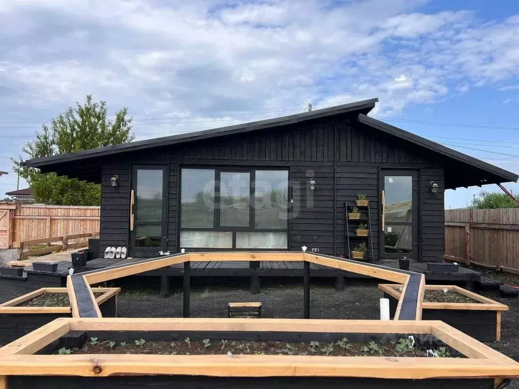 Дом в Свердловская область, Слободо-Туринский район, Усть-Ницинское ... - Фото 1