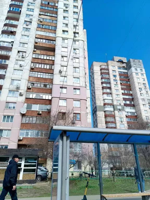 3-к кв. Саратовская область, Саратов ул. Имени Академика О.К. ... - Фото 1