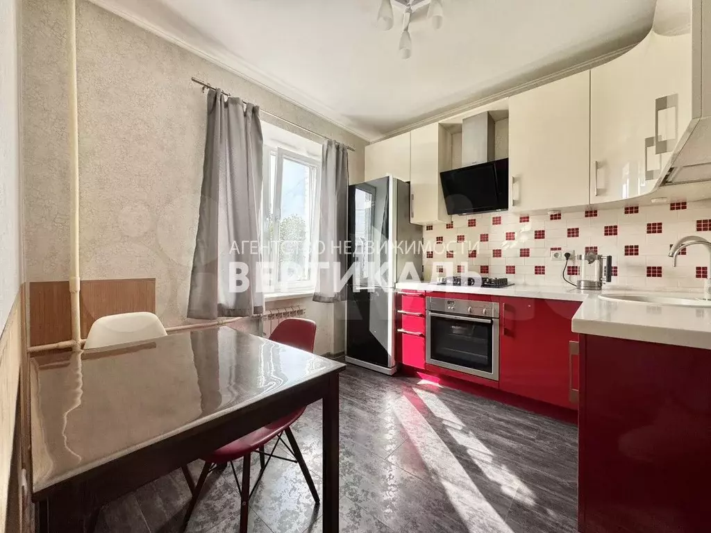 1-к. квартира, 35 м, 5/5 эт. - Фото 1