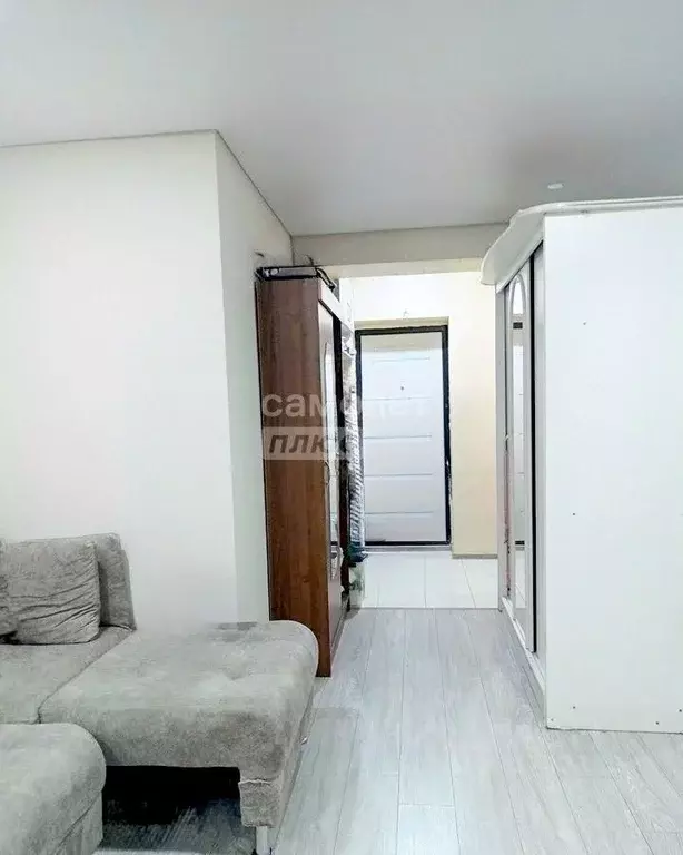 Студия Челябинская область, Миасс ул. 8 Июля, 22 (35.4 м) - Фото 2