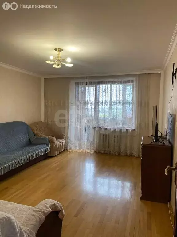 2-комнатная квартира: Владикавказ, Весенняя улица, 7к1 (76 м) - Фото 1