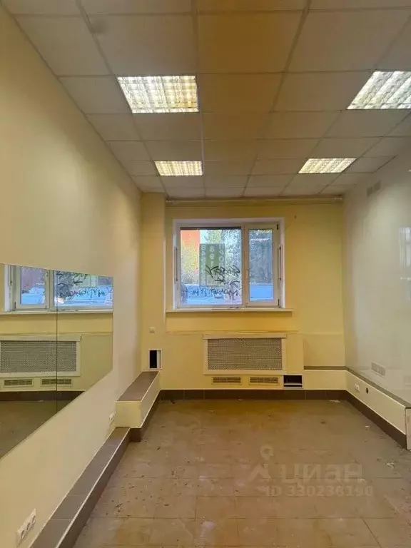 Помещение свободного назначения в Санкт-Петербург просп. Королева, ... - Фото 2