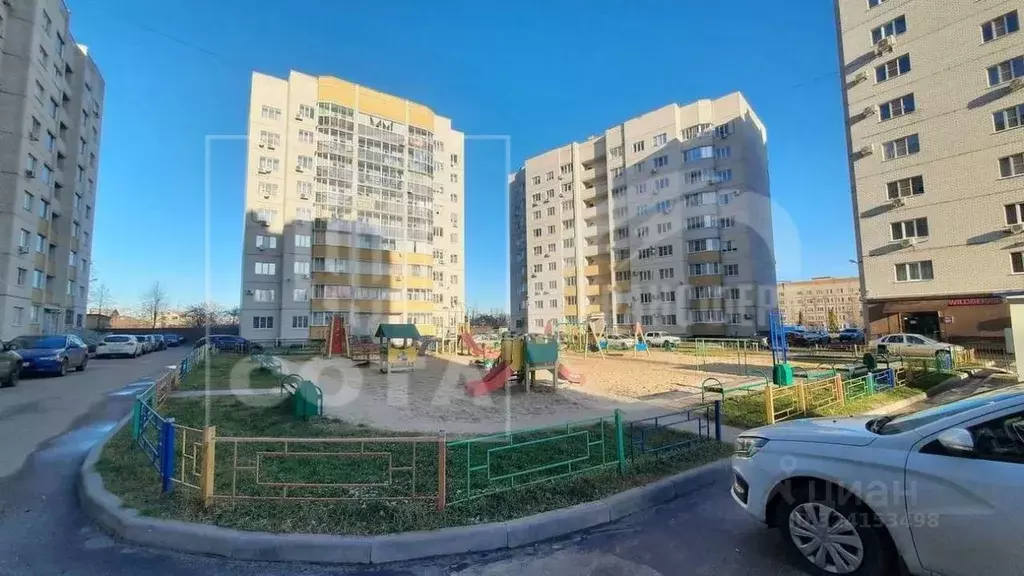 2-к кв. Воронежская область, Семилуки ул. 25 лет Октября, 140/4 (62.6 ... - Фото 1