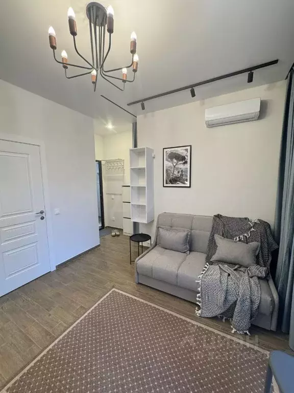 Студия Свердловская область, Екатеринбург ул. Большакова, 66 (26.0 м) - Фото 2