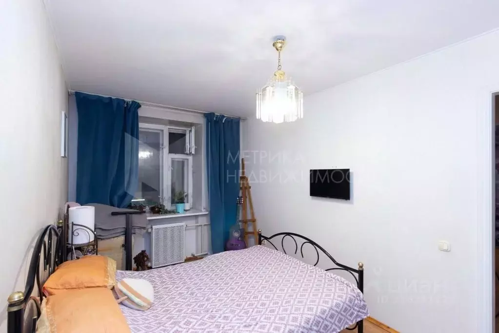 1-к кв. Тюменская область, Тюмень Транспортная ул., 119 (47.1 м) - Фото 0