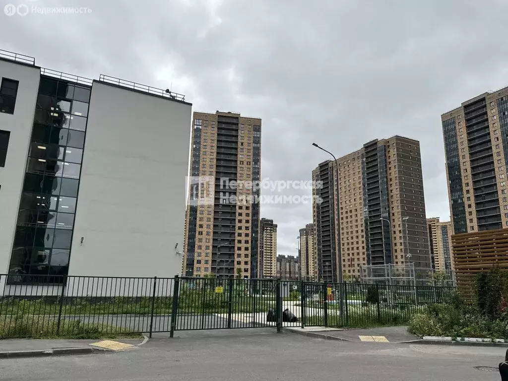 2-комнатная квартира: посёлок Парголово, улица Шишкина, 303к1 (52.1 м) - Фото 2