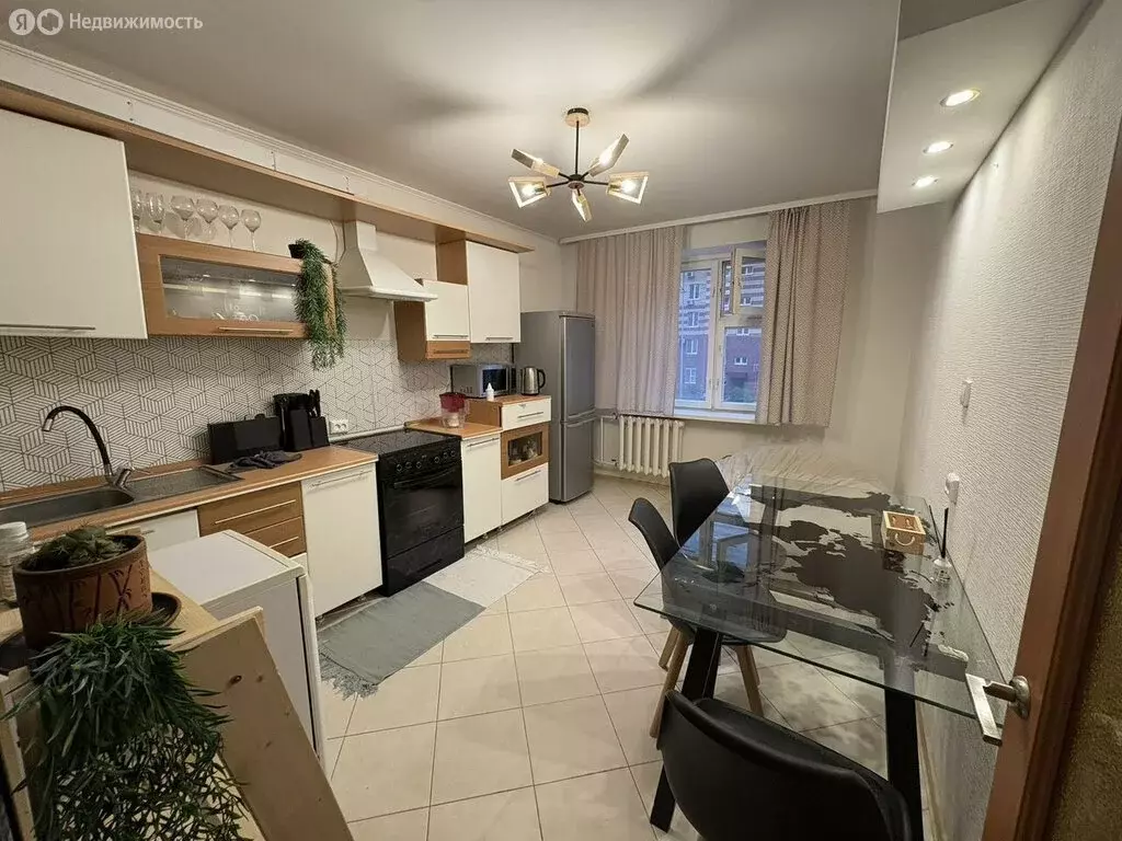 1-комнатная квартира: Тюмень, улица Пермякова, 71к1 (48 м) - Фото 1