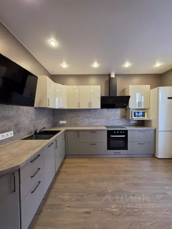 3-к кв. Санкт-Петербург Комендантский просп., 62 (80.0 м) - Фото 2