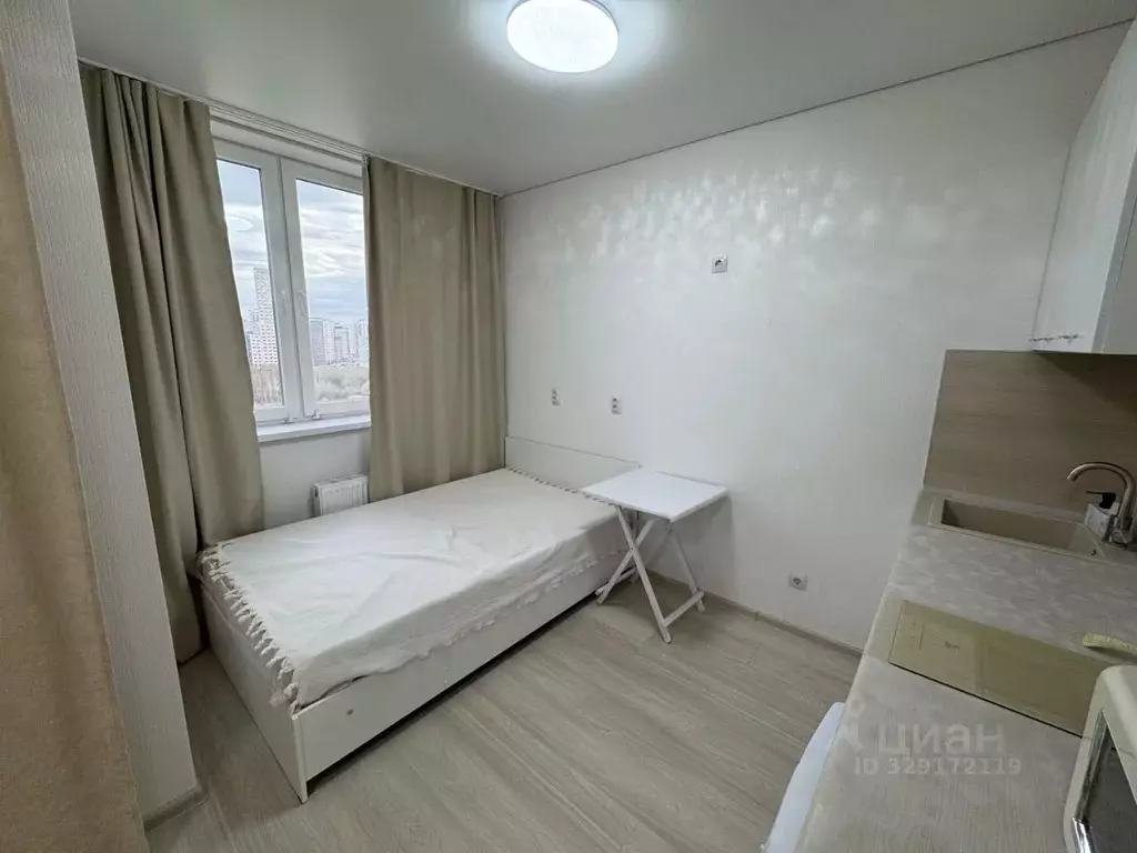Студия Свердловская область, Екатеринбург ул. Тенистая, 8В (27.0 м) - Фото 1