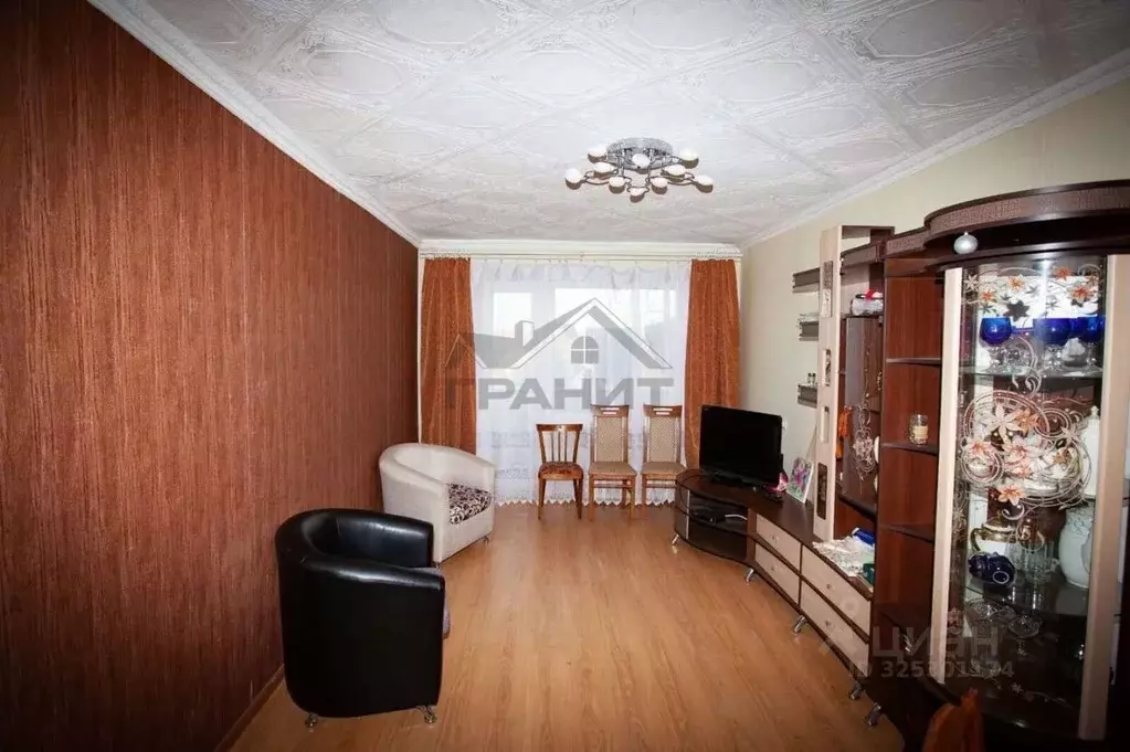 3-к кв. Новгородская область, Малая Вишера Пушкинская ул., 42А (58.6 ... - Фото 1